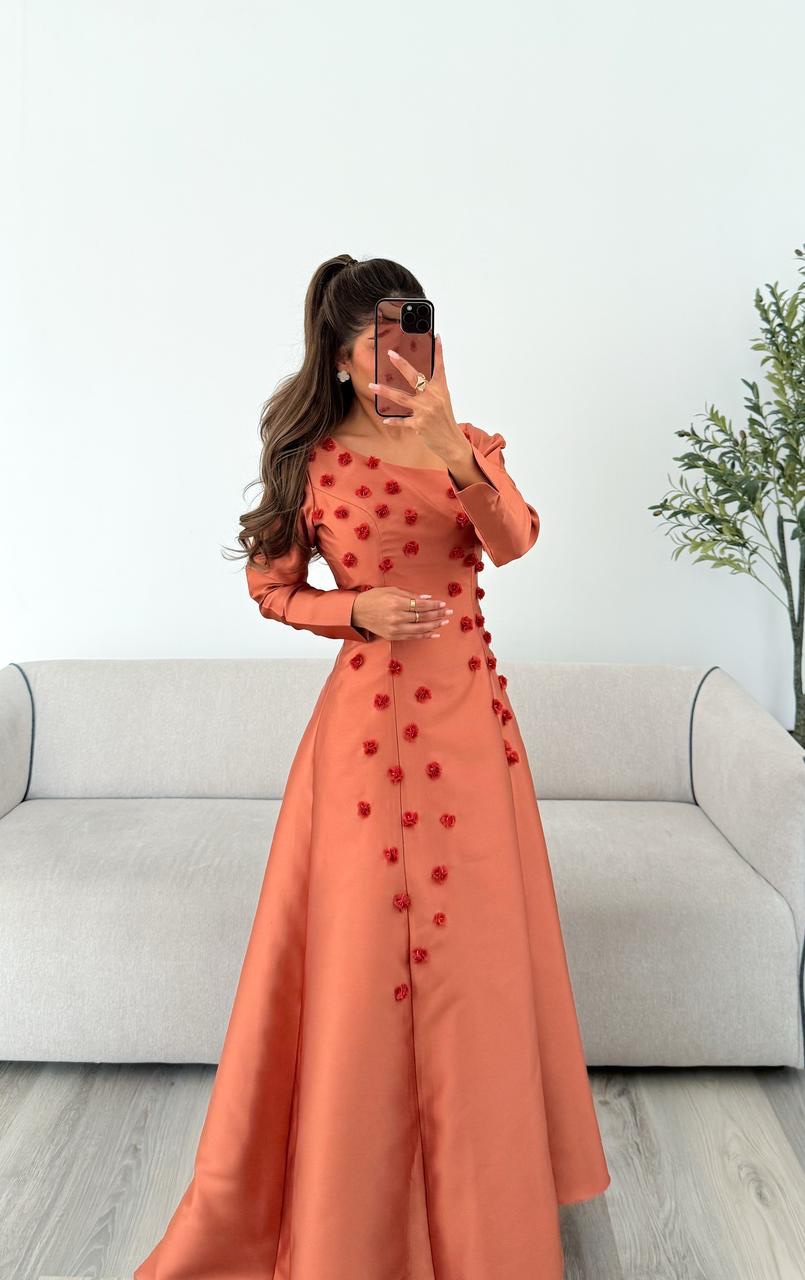 photo-2025-03-06-01-35-48 TC0033 Dress only - الصورة 1